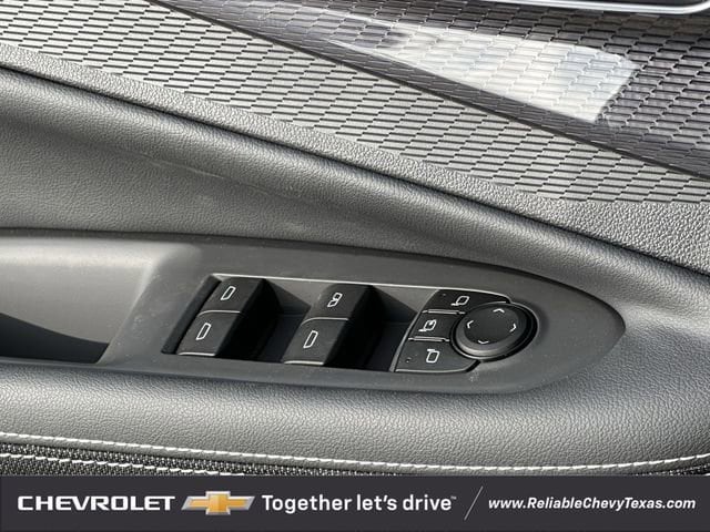 2025 Chevrolet Blazer EV LT - Photo 22