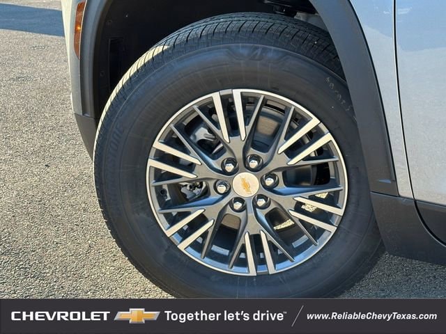 New 2026 Sterling Gray Metallic Chevrolet LT image 9