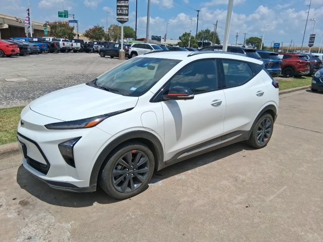 Used 2023 Chevrolet Bolt EUV Premier with VIN 1G1FZ6S03P4107717 for sale in Richardson, TX