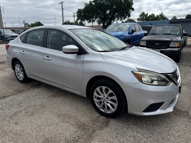 2019 Nissan Sentra SV CVT's photo