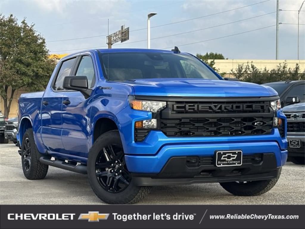New 2026 Chevrolet Silverado 1500 Custom Truck Crew Cab