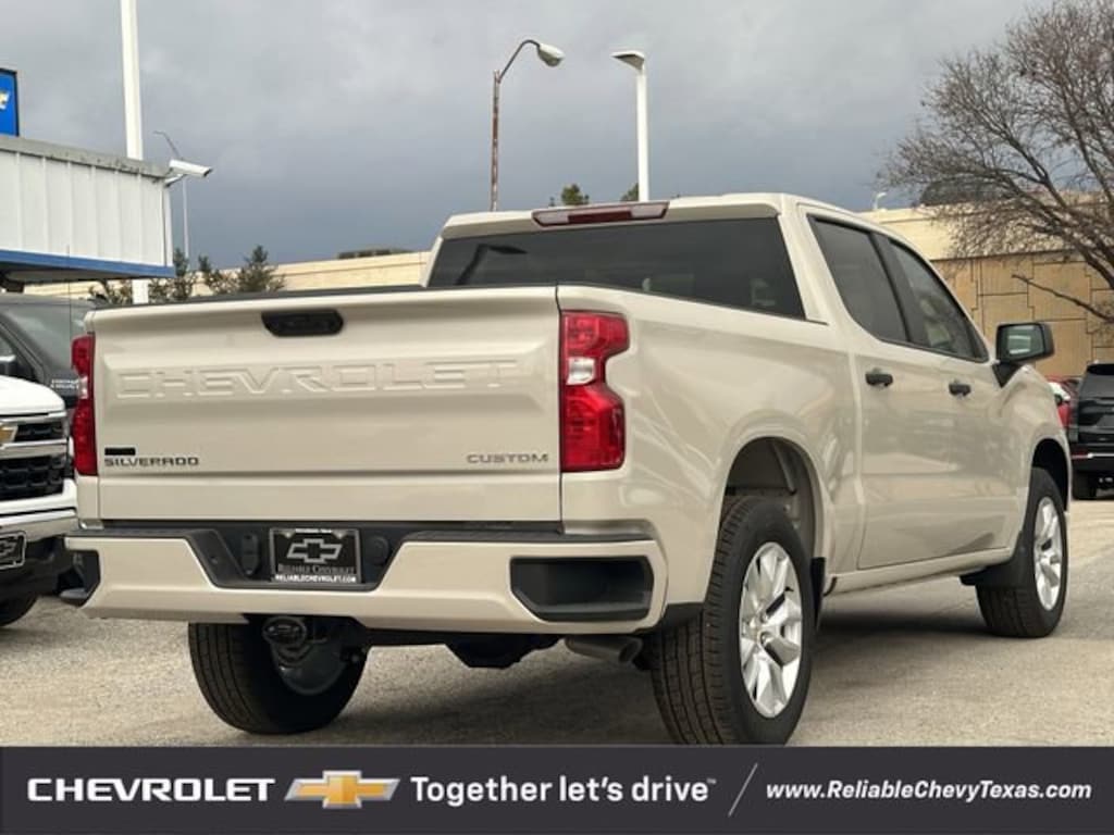 New 2026 Chevrolet Silverado 1500 Custom Truck Crew Cab