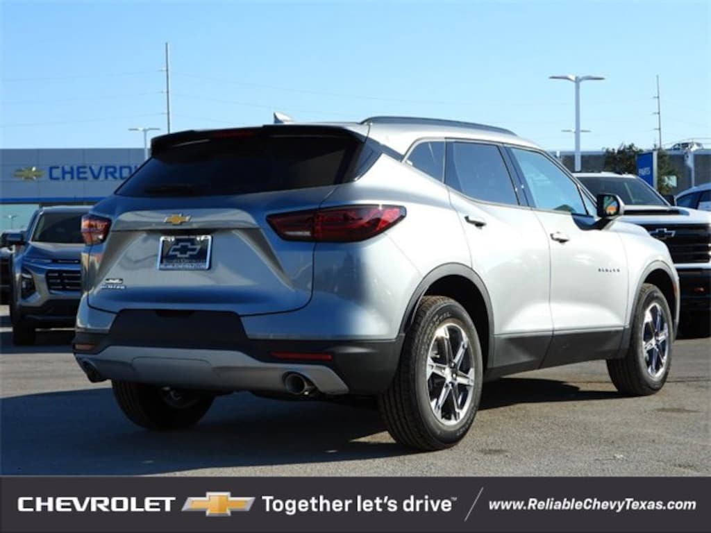 New 2025 Chevrolet Blazer 2LT SUV