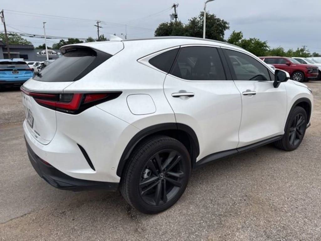 Used 2025 Lexus NX 450h+ Luxury SUV