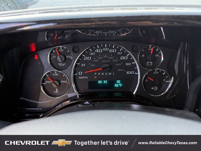 2026 Chevrolet Express Cargo Work Van - Photo 17