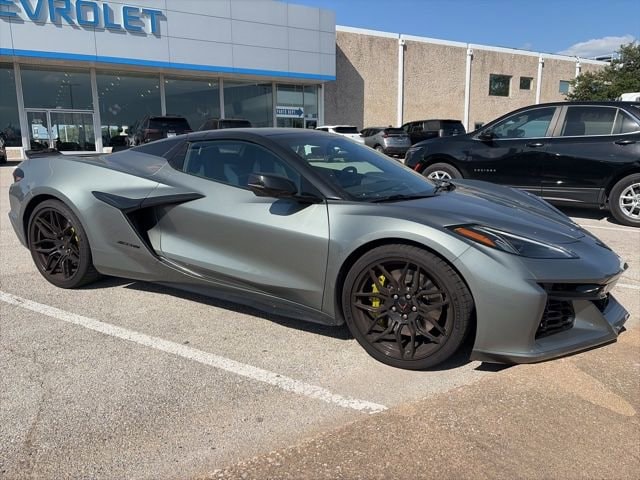 2023 Chevrolet Corvette Z06 Convertible 2LZ's photo