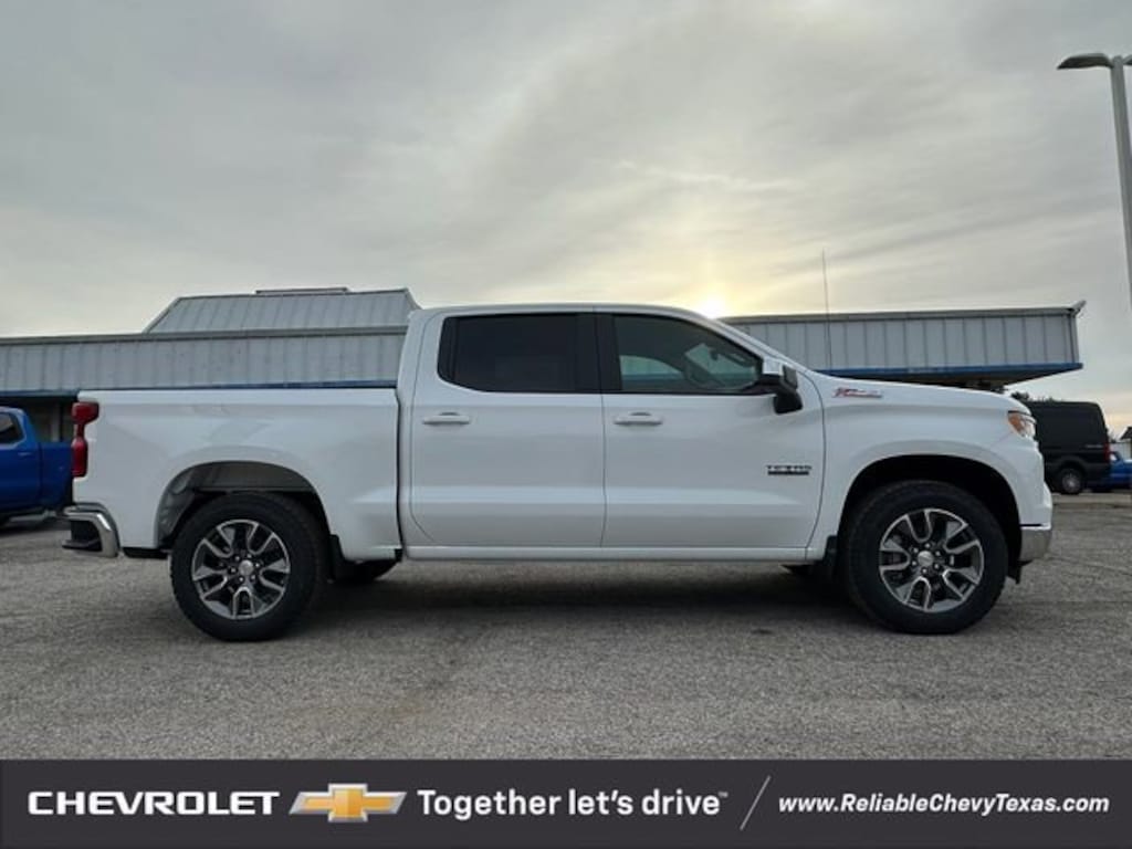 New 2026 Chevrolet Silverado 1500 LT Truck Crew Cab