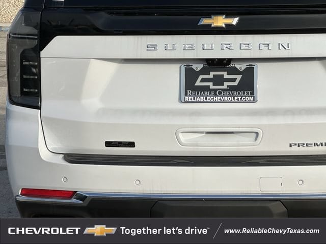 2026 Chevrolet Suburban Premier - Photo 9