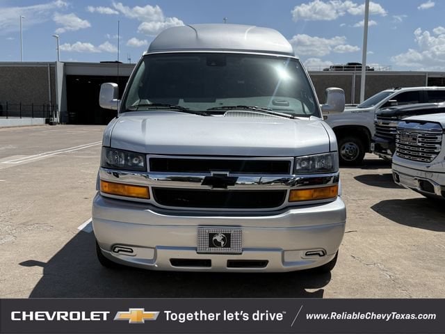2025 Chevrolet Express Cargo Work Van - Photo 3