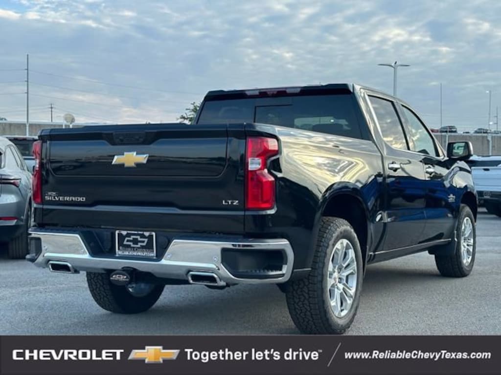 New 2026 Chevrolet Silverado 1500 LTZ Truck Crew Cab