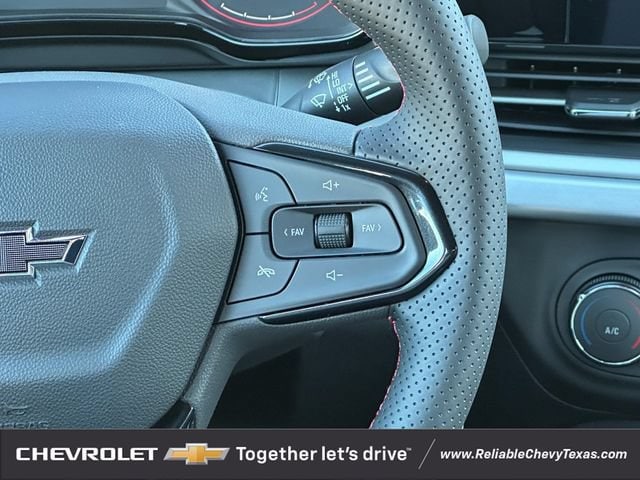 2026 Chevrolet Trax RS - Photo 15