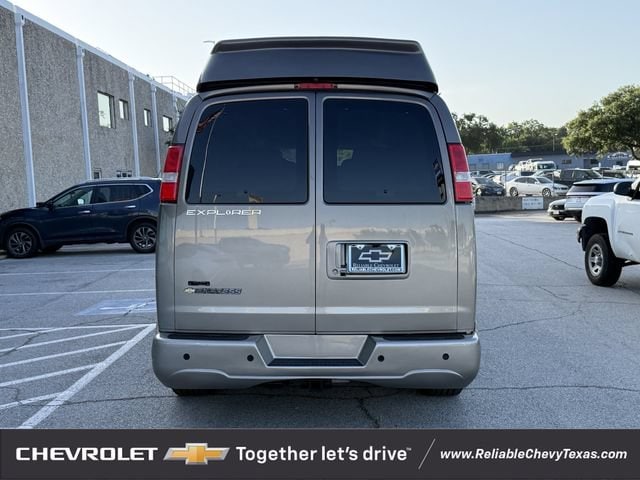 2026 Chevrolet Express Cargo Work Van - Photo 7