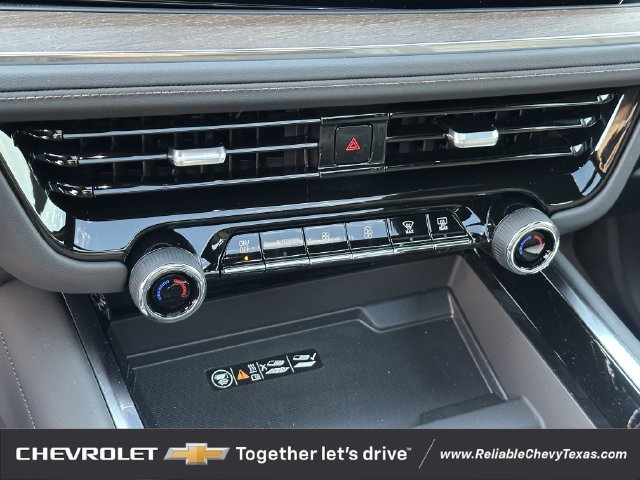 2026 Chevrolet Suburban High Country - Photo 18