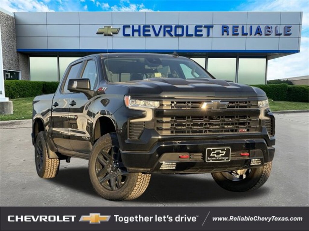 Used 2025 Chevrolet Silverado 1500 LT Trail Boss Truck Crew Cab