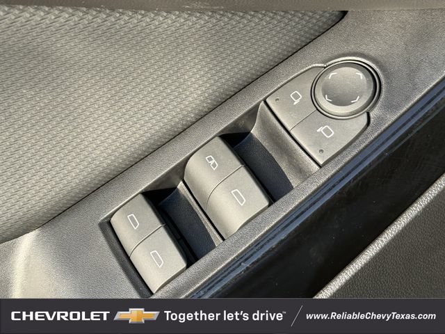 2027 Chevrolet Equinox LT - Photo 26