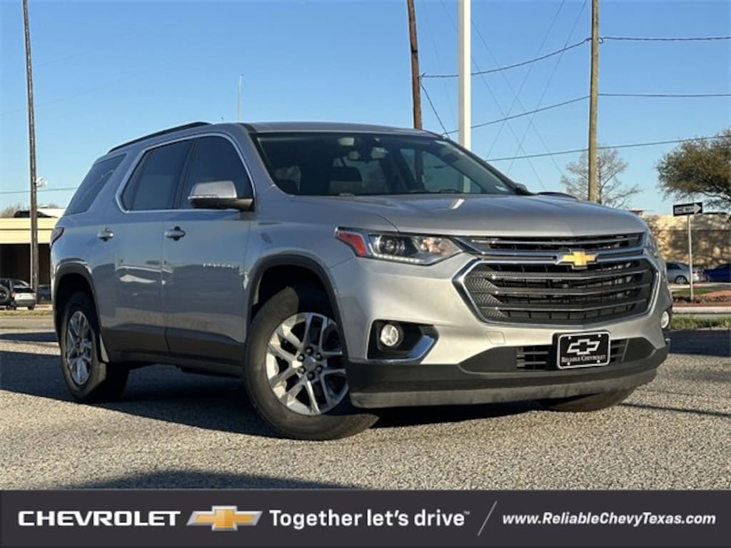 Used 2021 Chevrolet Traverse LT Cloth SUV
