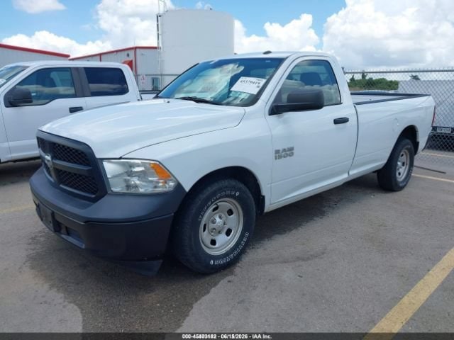 Used 2017 RAM Ram 1500 Pickup Tradesman with VIN 3C6JR6DG8HG708192 for sale in Richardson, TX