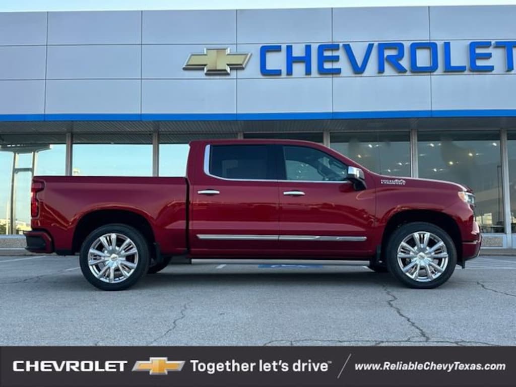 New 2026 Chevrolet Silverado 1500 High Country Truck Crew Cab