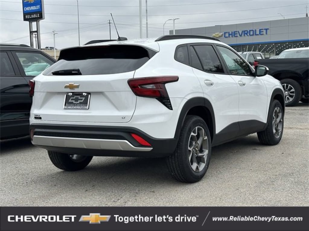 New 2026 Chevrolet Trax LT SUV