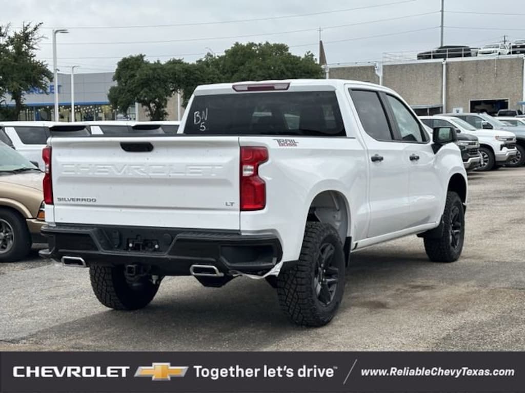 New 2026 Chevrolet Silverado 1500 LT Trail Boss Truck Crew Cab