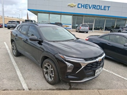 2025 Chevrolet Trax LT SUV