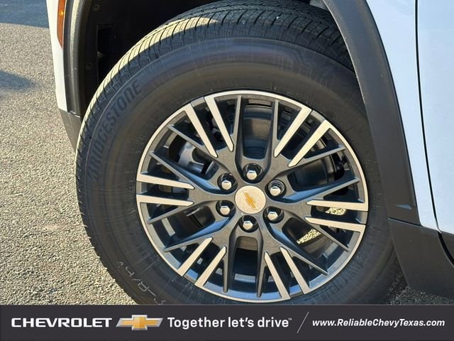 2025 Chevrolet Traverse LT - Photo 9