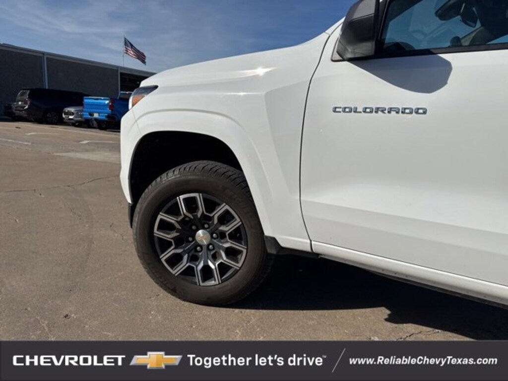 Used 2023 Chevrolet Colorado LT Truck Crew Cab