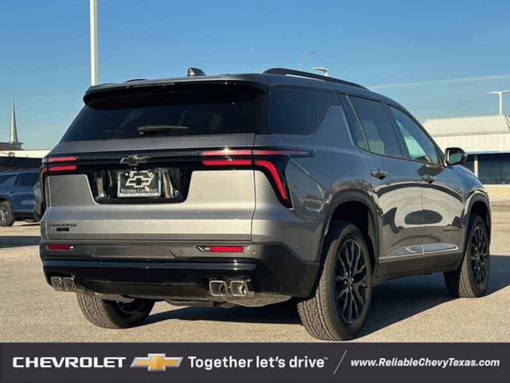 New 2026 Chevrolet Traverse LT SUV
