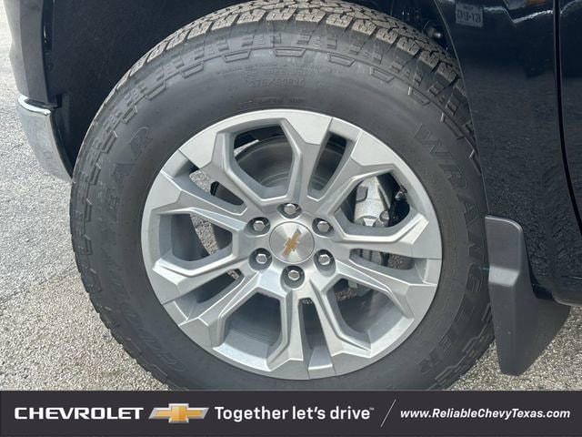 2026 Chevrolet Silverado 1500 LTZ - Photo 11