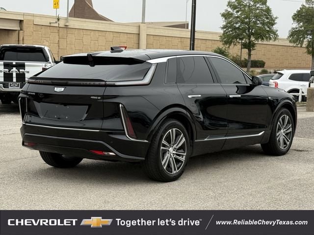 2024 Cadillac LYRIQ Luxury 1 - Photo 6