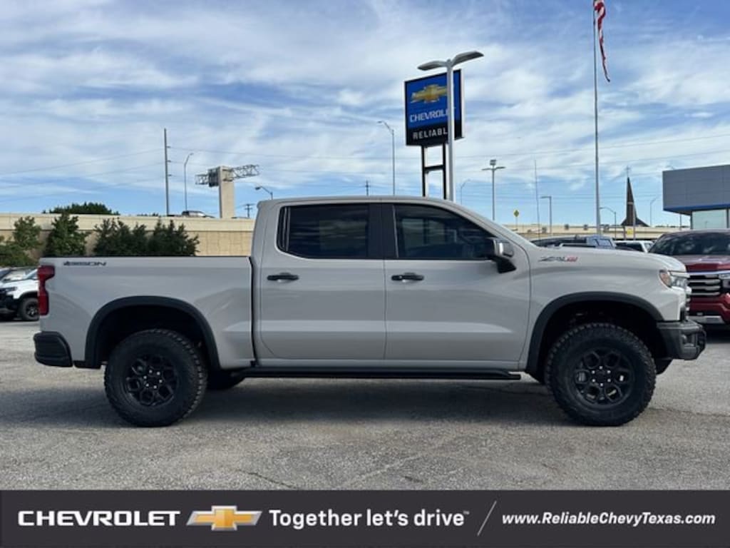 New 2026 Chevrolet Silverado 1500 ZR2 Truck Crew Cab
