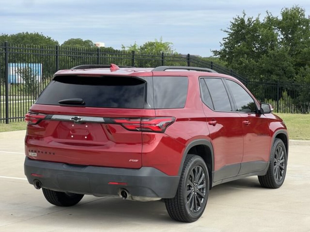 Used 2023 Chevrolet Traverse RS SUV