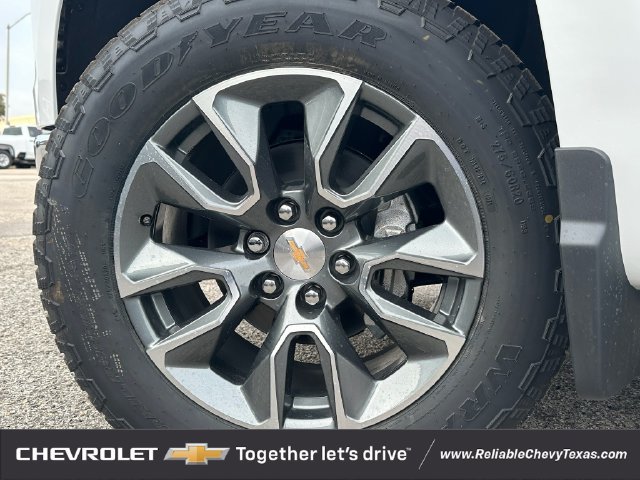 2026 Chevrolet Silverado 1500 LT - Photo 10