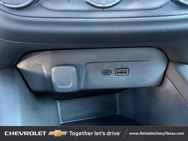 2026 Chevrolet Trax RS - Photo 19