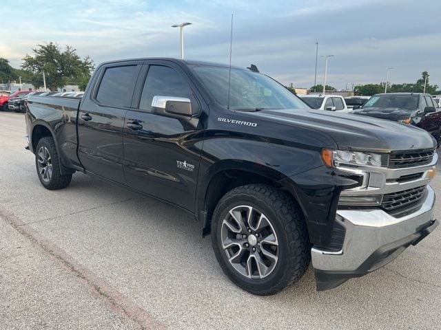 2021 Chevrolet Silverado 1500 LT Crew Cab Short Box's photo