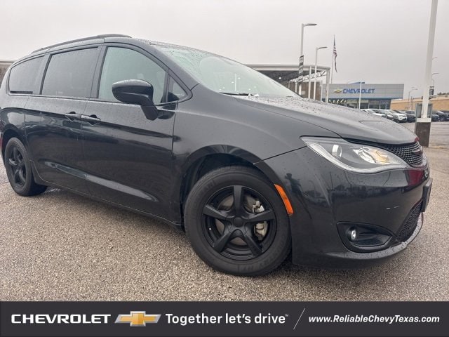 2018 Chrysler Pacifica Touring L Plus