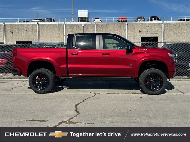 2025 Chevrolet Silverado 1500 RST photo 3