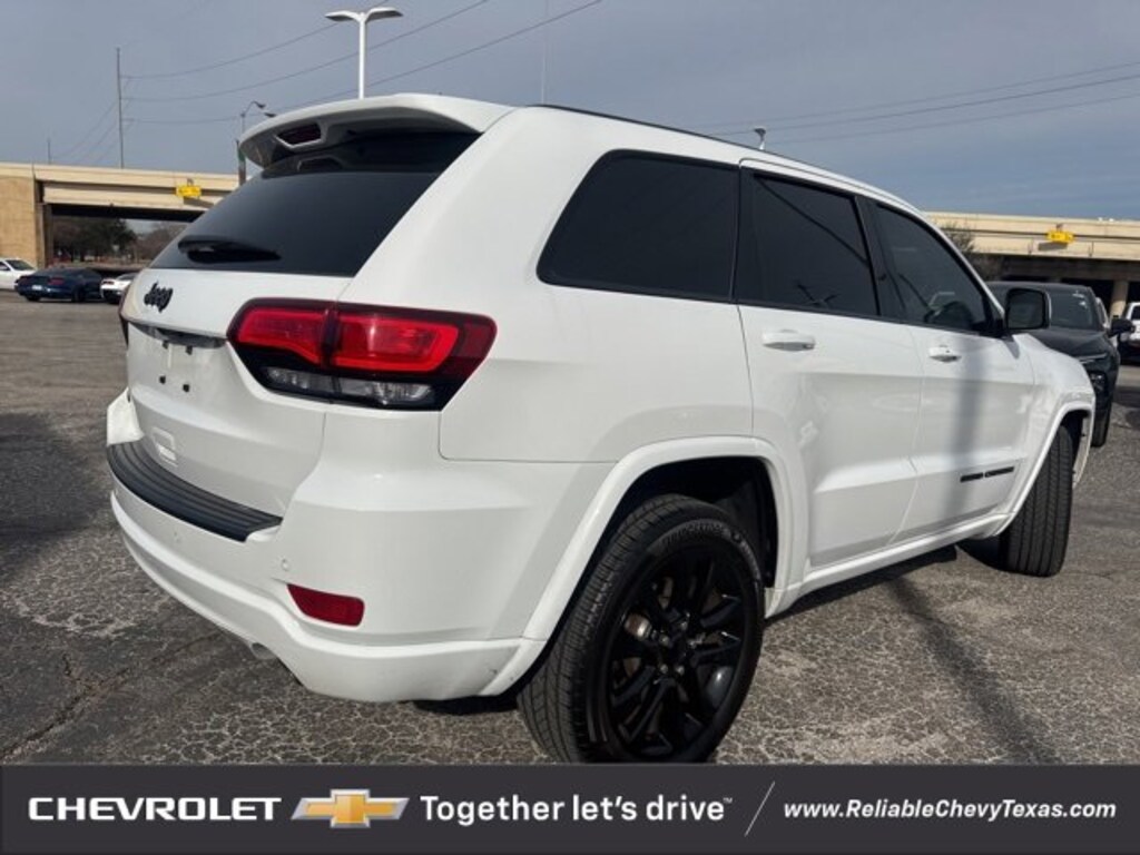 Used 2021 Jeep Grand Cherokee Laredo X 4x4 SUV
