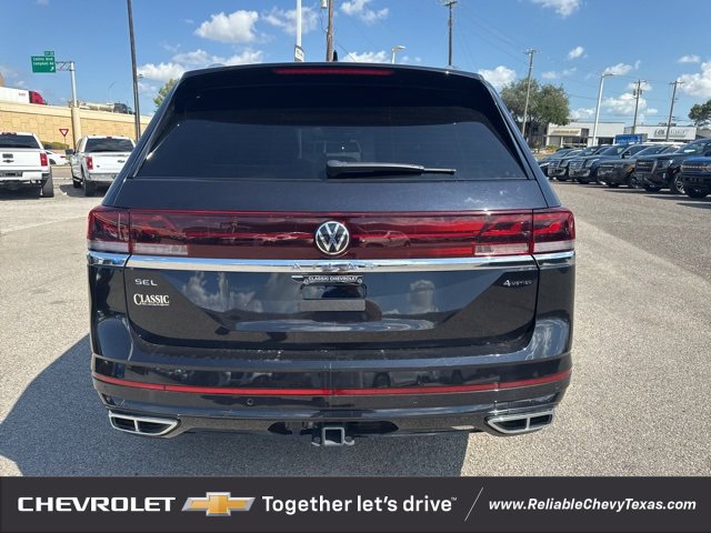 2025 Volkswagen Atlas SEL Premium R-Line photo 4