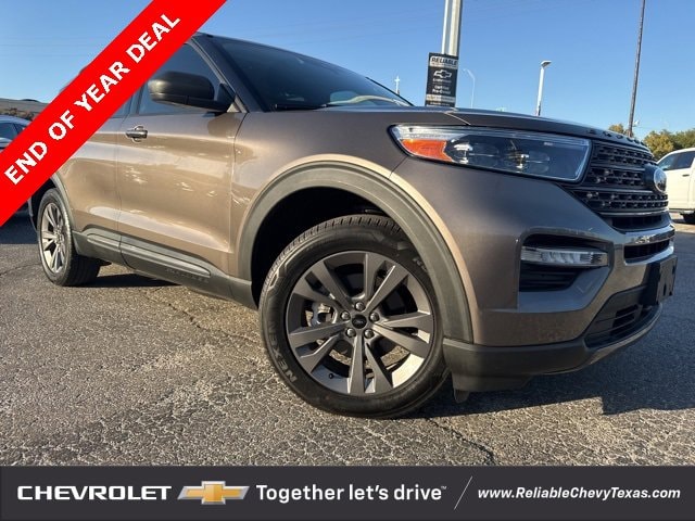 2021 Ford Explorer XLT's photo