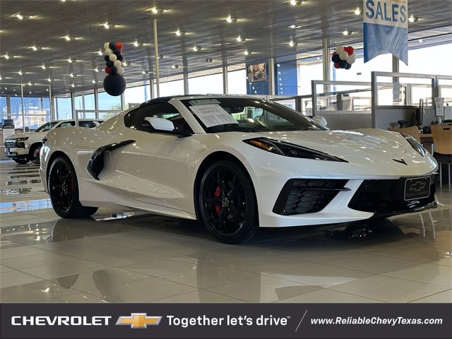 2020 Chevrolet Corvette Stingray 3LT photo 2