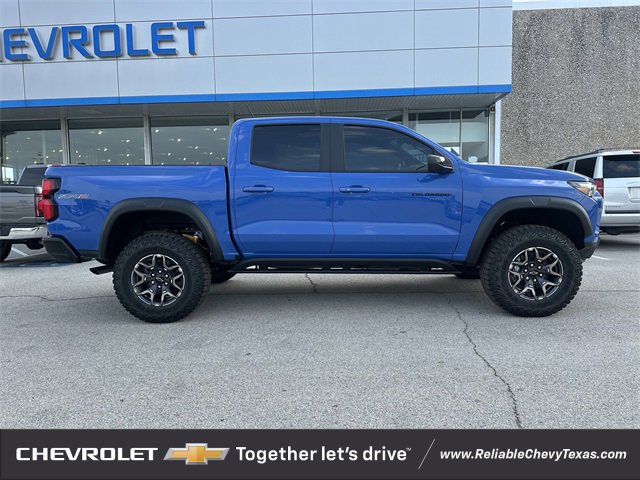 2026 Chevrolet Colorado ZR2 photo 2