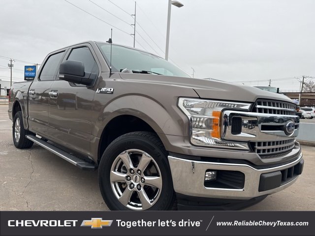2019 Ford F-150 XLT's photo