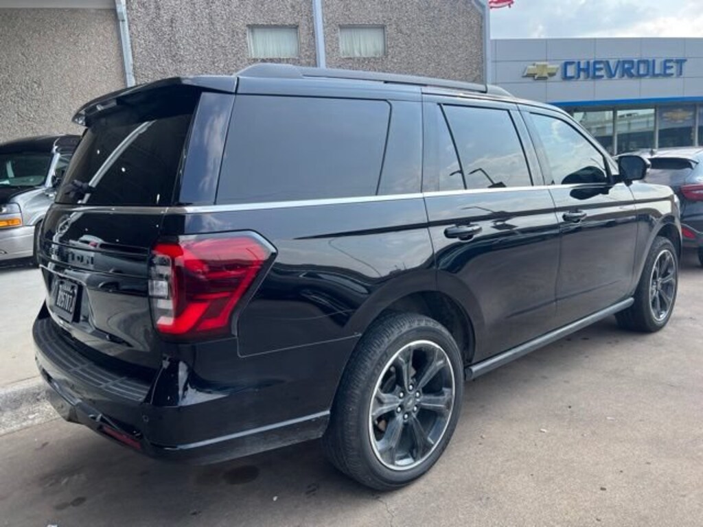 Used 2023 Ford Expedition Limited SUV
