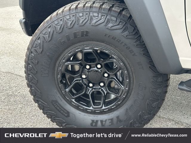 2026 Chevrolet Colorado ZR2 - Photo 11