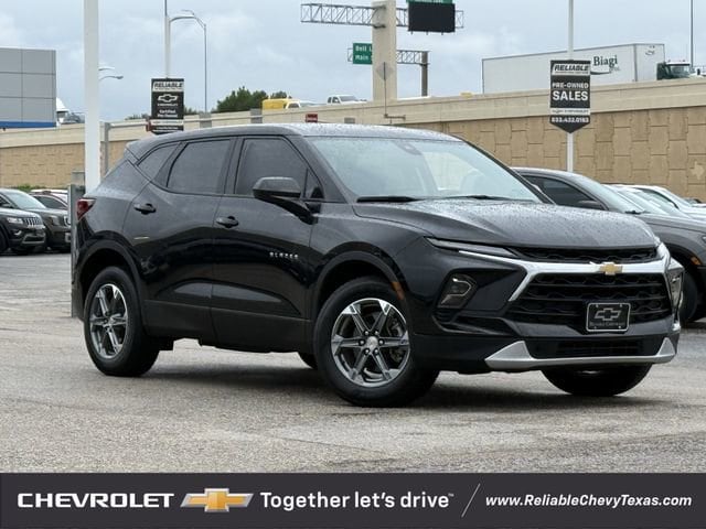 2025 Chevrolet Blazer 2.0T 2LT AWD's photo