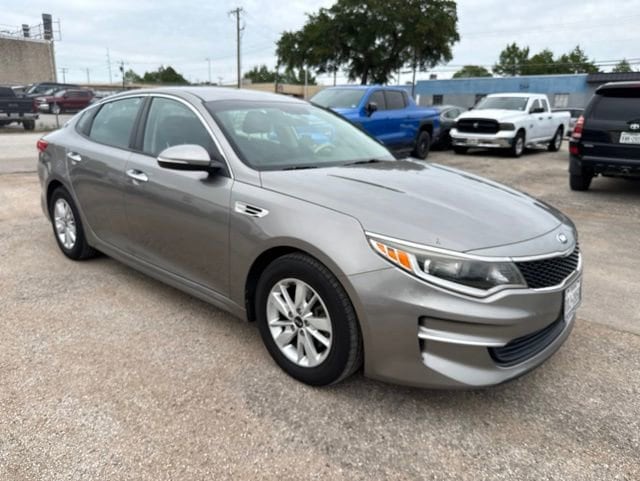2018 Kia Optima LX AT's photo