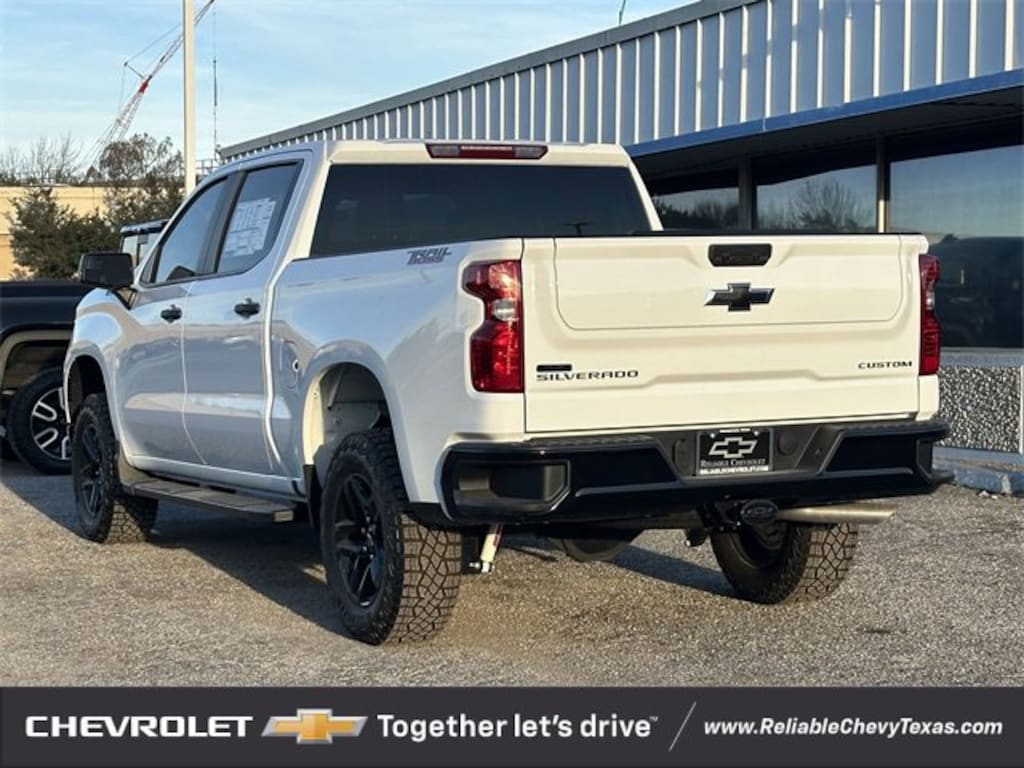 New 2026 Chevrolet Silverado 1500 Custom Trail Boss Truck Crew Cab
