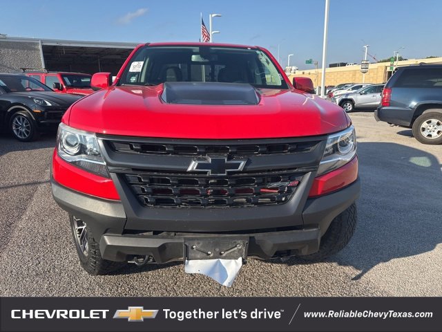 2019 Chevrolet Colorado ZR2 photo 2