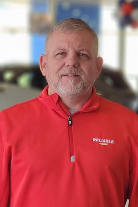 Staff member David Brown from ID_83ea9923f874